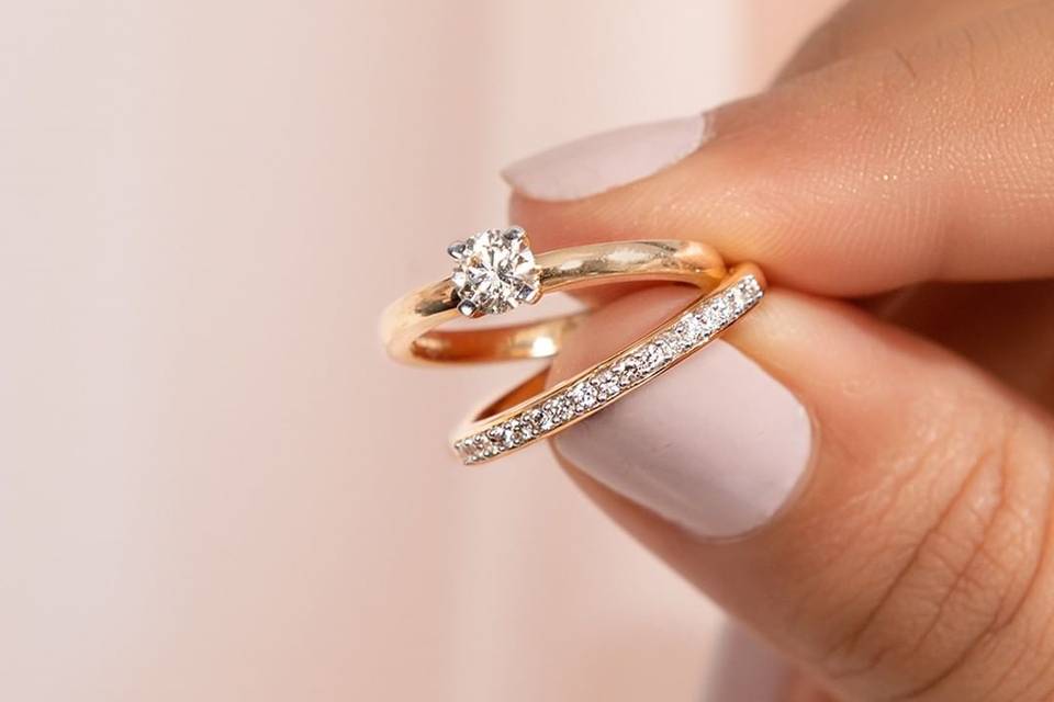 59411 gold engagement ring design for couple caratlane lead image 3